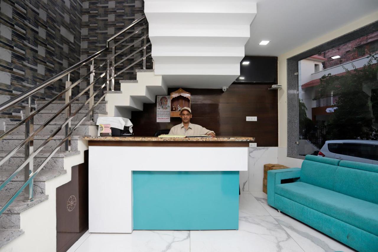 Oyo 39595 Hotel Ray Ban Kankhal ภายนอก รูปภาพ